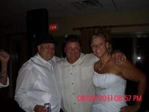 dj-rupe-with-bride-and-groom